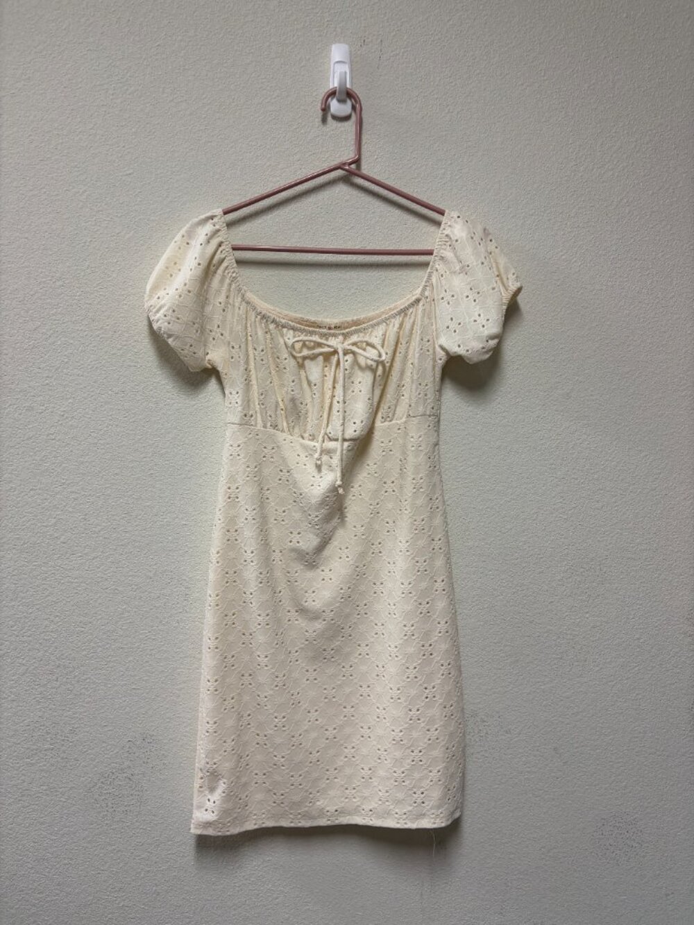 Heart & Hips White Eyelet Lace Puff Sleeve Mini Dress Size Large Cream Cottageco
